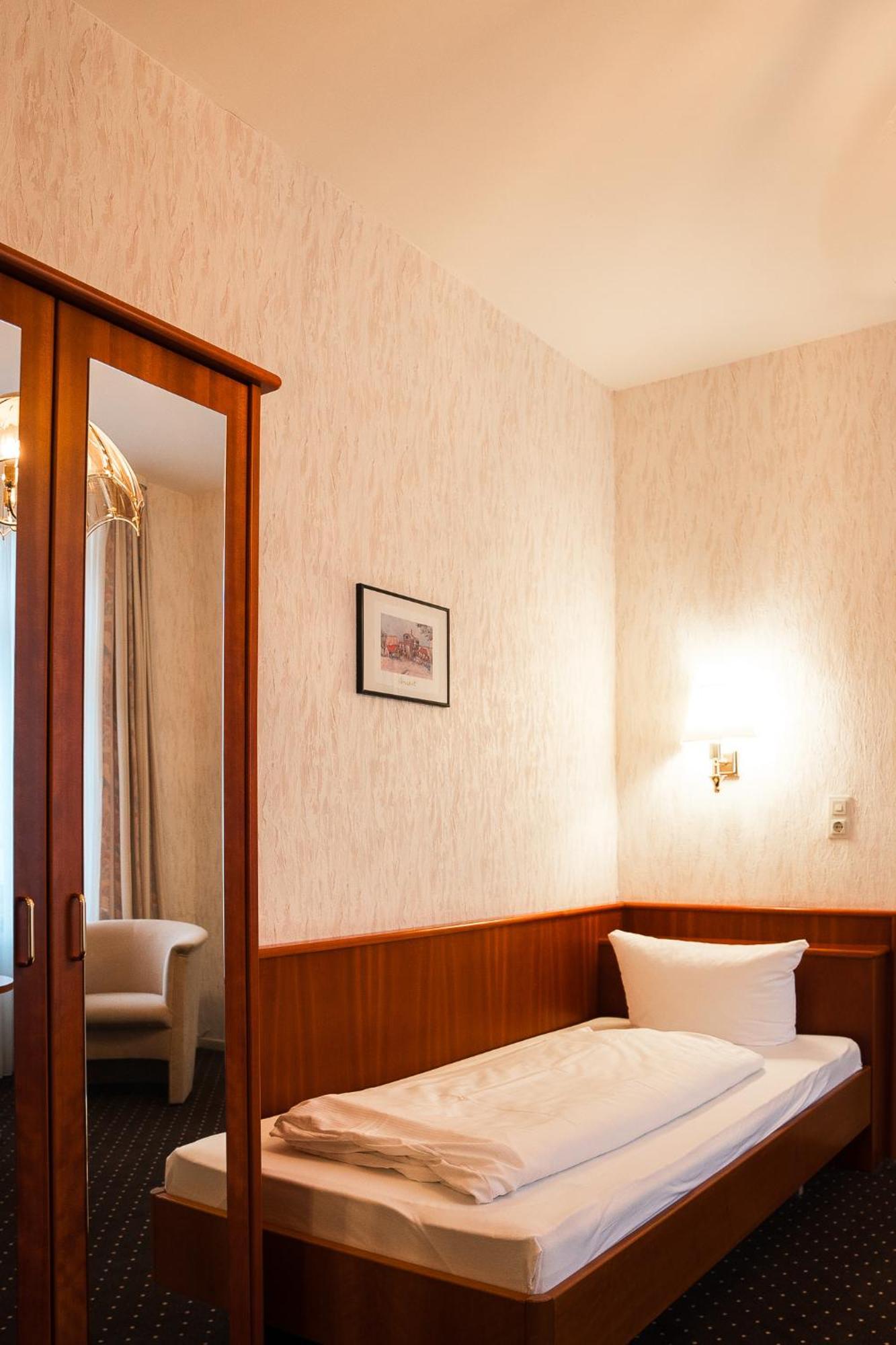Trip Inn Parkhotel Bad Ems Buitenkant foto